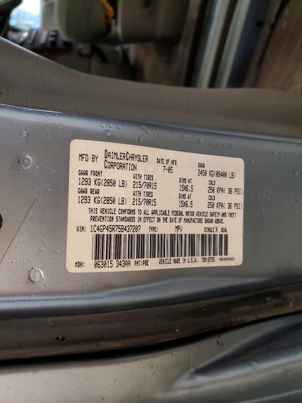 2005 Chrysler Town & Country მანქანა იყიდება აუქციონზე, vin: 1C4GP45R75B437207, აუქციონის ნომერი: 62953046