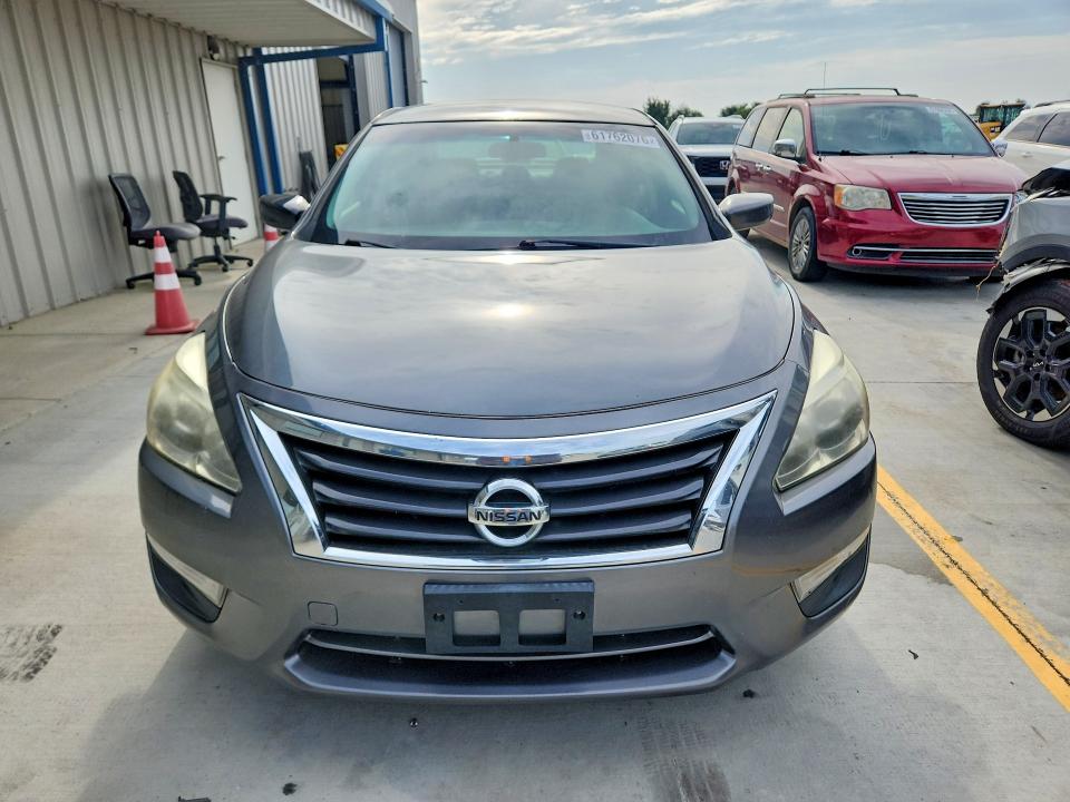Продаж на аукціоні авто 2015 Nissan Altima, vin: 1N4AL3AP7FN340692, номер лоту: 61762076