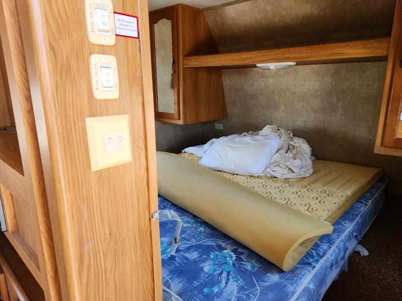 62059726 :رقم المزاد ، 4YDT31B28AC530089 vin ، 2010 Keystone Rv Sprinter مزاد بيع