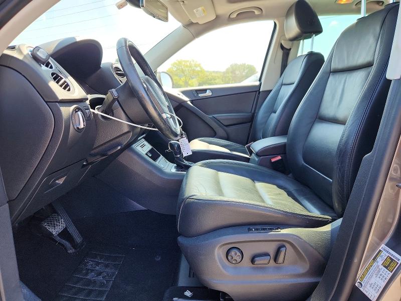 63400556 :رقم المزاد ، WVGAV7AX4GW522790 vin ، 2016 Volkswagen Tiguan مزاد بيع