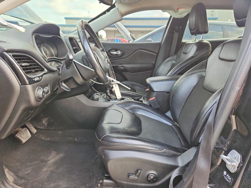 61864586 :رقم المزاد ، 1C4PJMLB5MD101078 vin ، 2021 Jeep Cherokee مزاد بيع