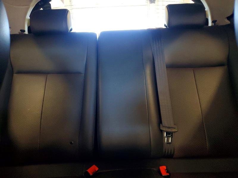 60481026 :رقم المزاد ، JN8AF5MV8ET361332 vin ، 2014 Nissan Juke مزاد بيع
