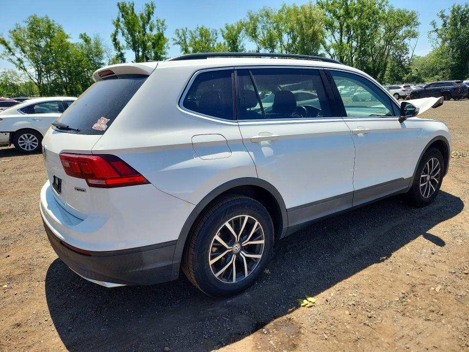 2019 Volkswagen Tiguan მანქანა იყიდება აუქციონზე, vin: 3VV2B7AX8KM185830, აუქციონის ნომერი: 61090176