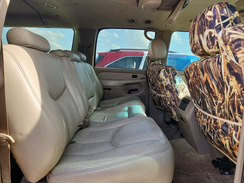2003 Chevrolet Suburban მანქანა იყიდება აუქციონზე, vin: 3GNGK26U13G194415, აუქციონის ნომერი: 61586396