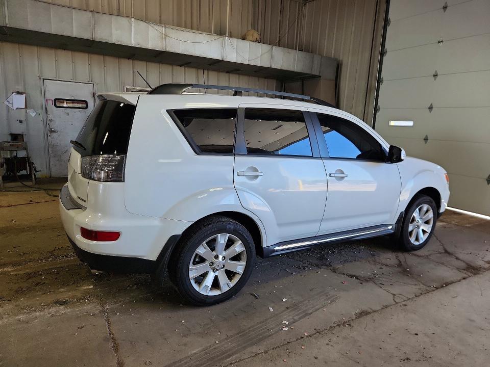 2012 Mitsubishi Outlander მანქანა იყიდება აუქციონზე, vin: JA4AS3AW5CU008055, აუქციონის ნომერი: 59644226