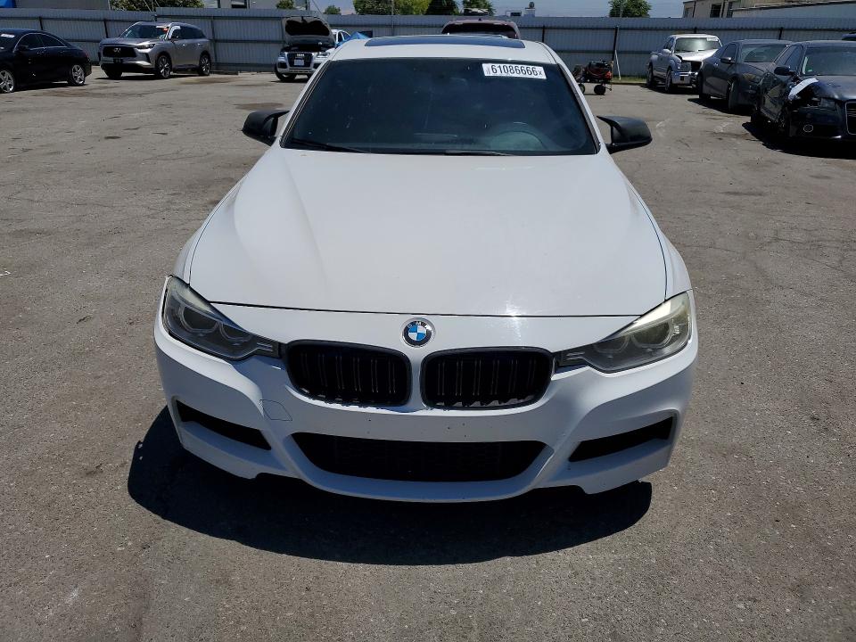 2013 Bmw 335 მანქანა იყიდება აუქციონზე, vin: WBA3A9C57DF476560, აუქციონის ნომერი: 61086666