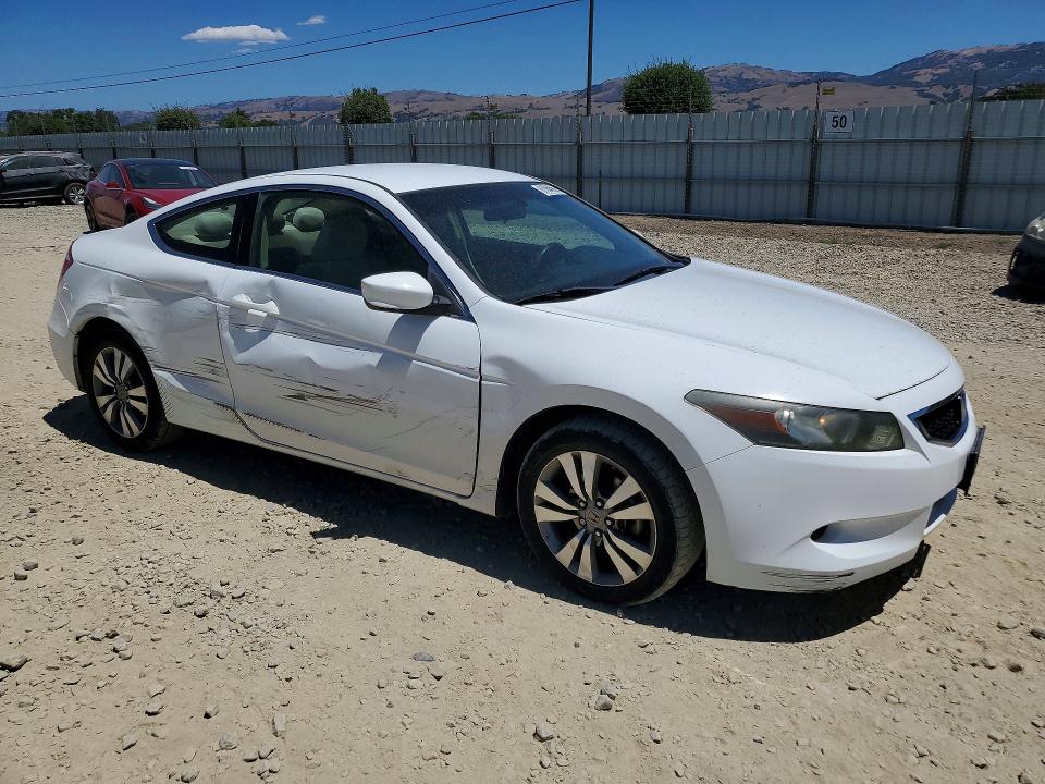 Продажа на аукционе авто 2009 Honda Accord, vin: 1HGCS12399A019658, номер лота: 61064556