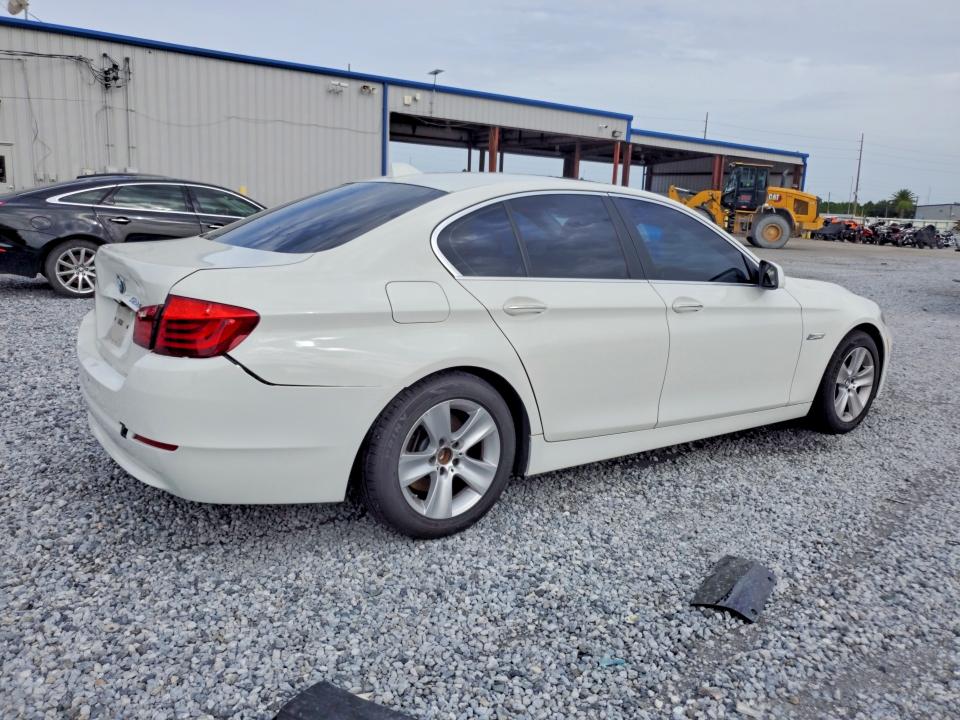 Продажа на аукционе авто 2011 Bmw 528, vin: WBAFR1C54BC749394, номер лота: 60813926