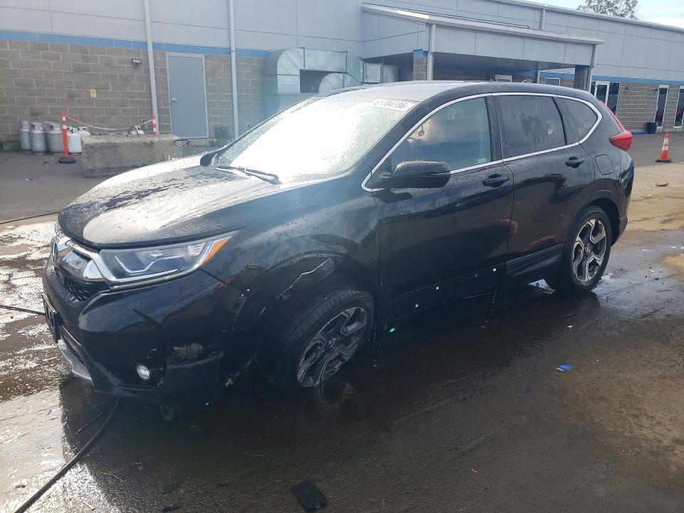61704786 :رقم المزاد ، 7FARW2H5XJE039204 vin ، 2018 Honda Cr-v مزاد بيع