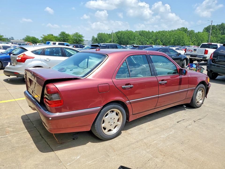2000 Mercedes-benz C მანქანა იყიდება აუქციონზე, vin: WDBHA29G2YA820015, აუქციონის ნომერი: 59114276