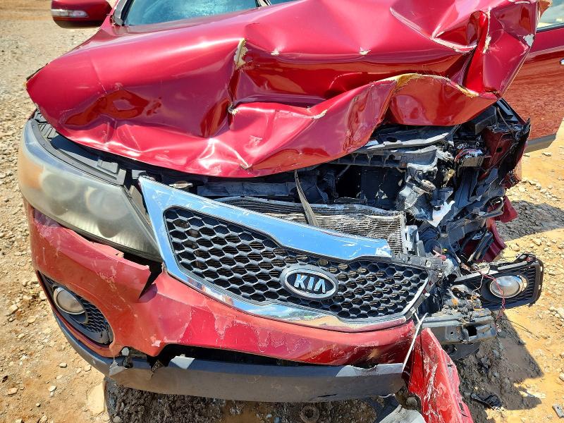 61221116 :رقم المزاد ، 5XYKU4A24BG043886 vin ، 2011 Kia Sorento مزاد بيع