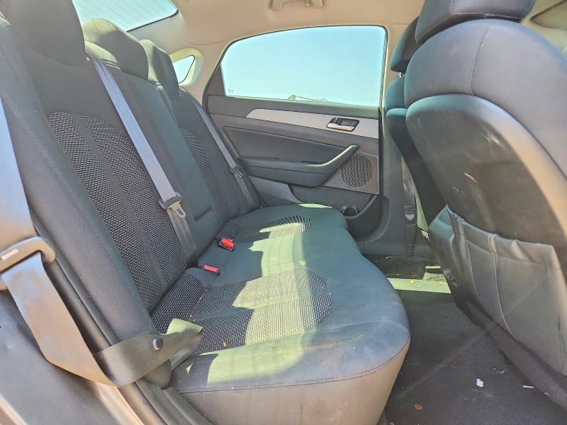 60981306 :رقم المزاد ، 5NPE34AF7JH685027 vin ، 2018 Hyundai Sonata مزاد بيع