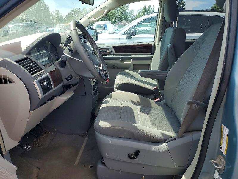 59723296 :رقم المزاد ، 2A4RR5D11AR358805 vin ، 2010 Chrysler Town & Countr مزاد بيع