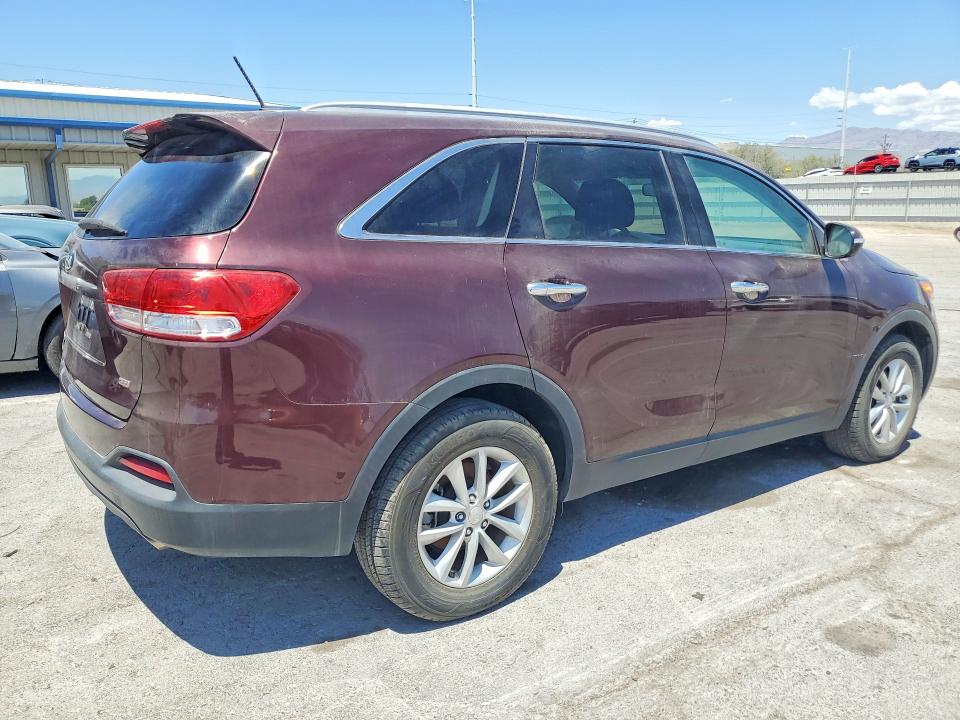 2017 Kia Sorento მანქანა იყიდება აუქციონზე, vin: 5XYPG4A38HG253485, აუქციონის ნომერი: 60838936