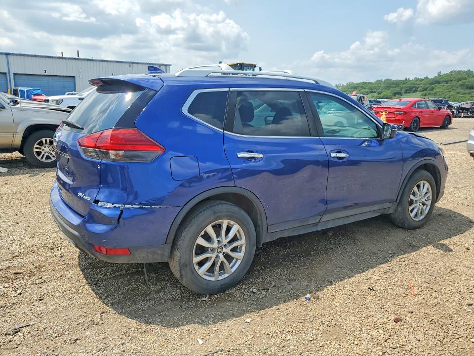 Продажа на аукционе авто 2017 Nissan Rogue, vin: 5N1AT2MV6HC810400, номер лота: 61752226