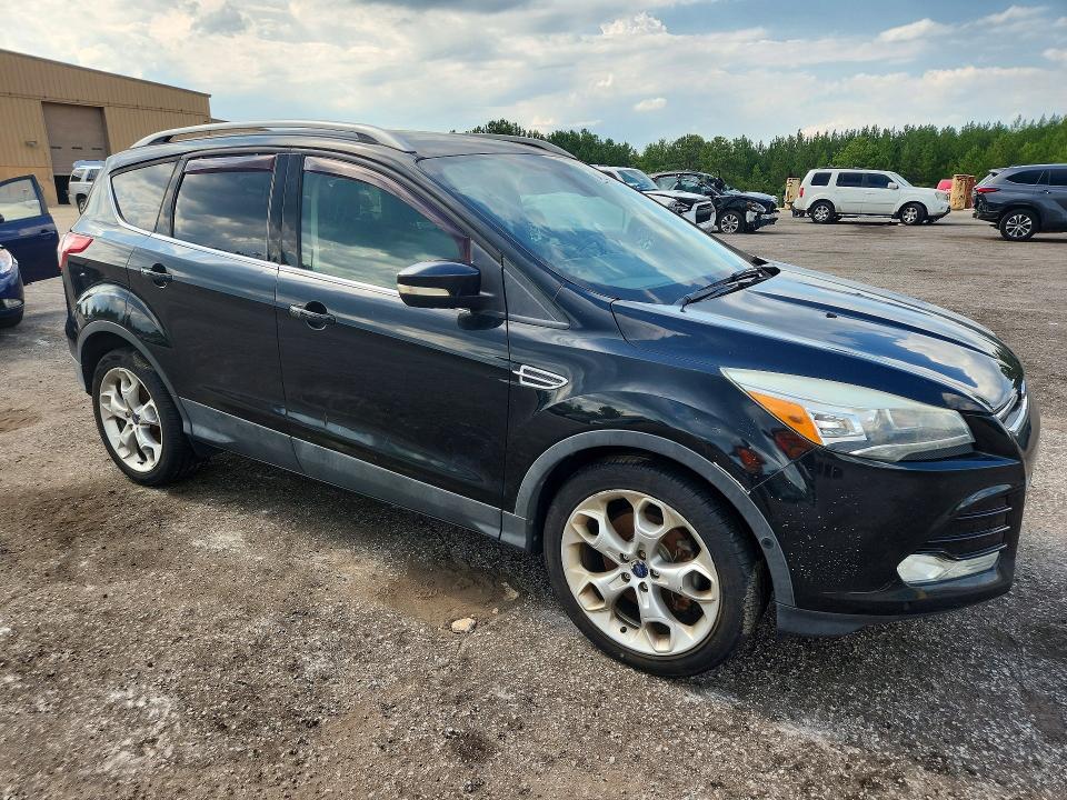 60522656 :رقم المزاد ، 1FMCU9J9XEUB52740 vin ، 2014 Ford Escape مزاد بيع