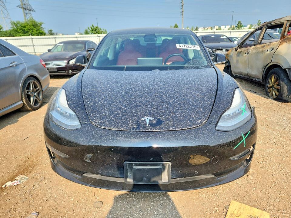 61722276 :رقم المزاد ، 5YJ3E1EB2KF364665 vin ، 2019 Tesla Model 3 مزاد بيع
