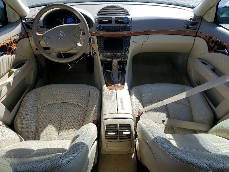 61059076 :رقم المزاد ، WDBUH65J04A521054 vin ، 2004 Mercedes-benz E مزاد بيع