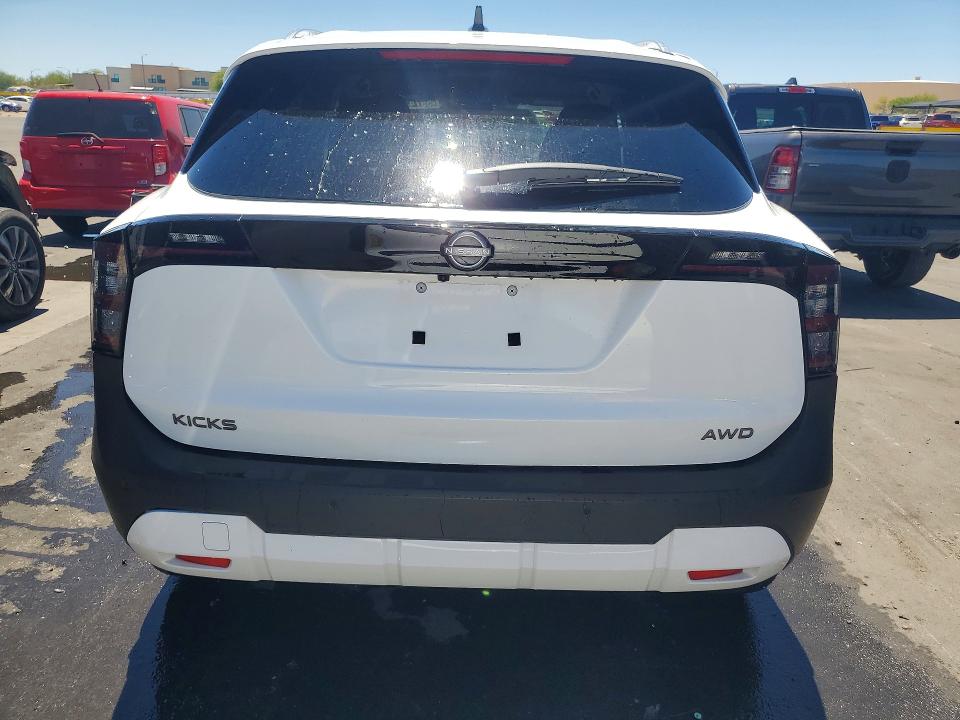 59742196 :رقم المزاد ، 3N8AP6CB5TL371733 vin ، 2026 Nissan Kicks مزاد بيع