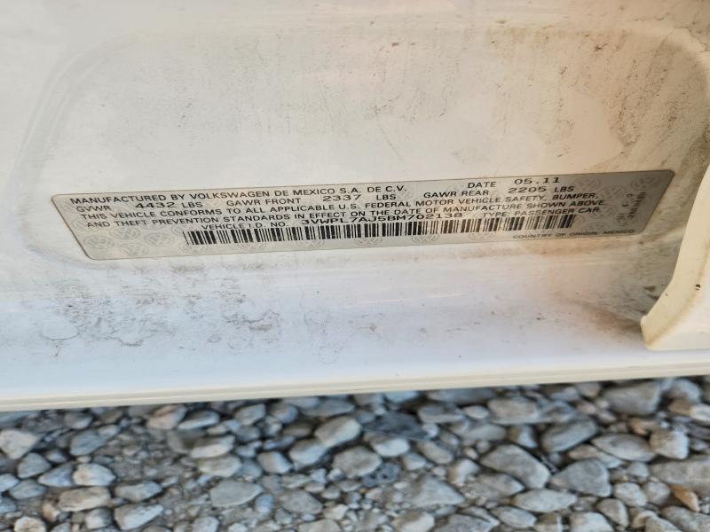 58768806 :رقم المزاد ، 3VWPL7AJ5BM702138 vin ، 2011 Volkswagen Jetta مزاد بيع
