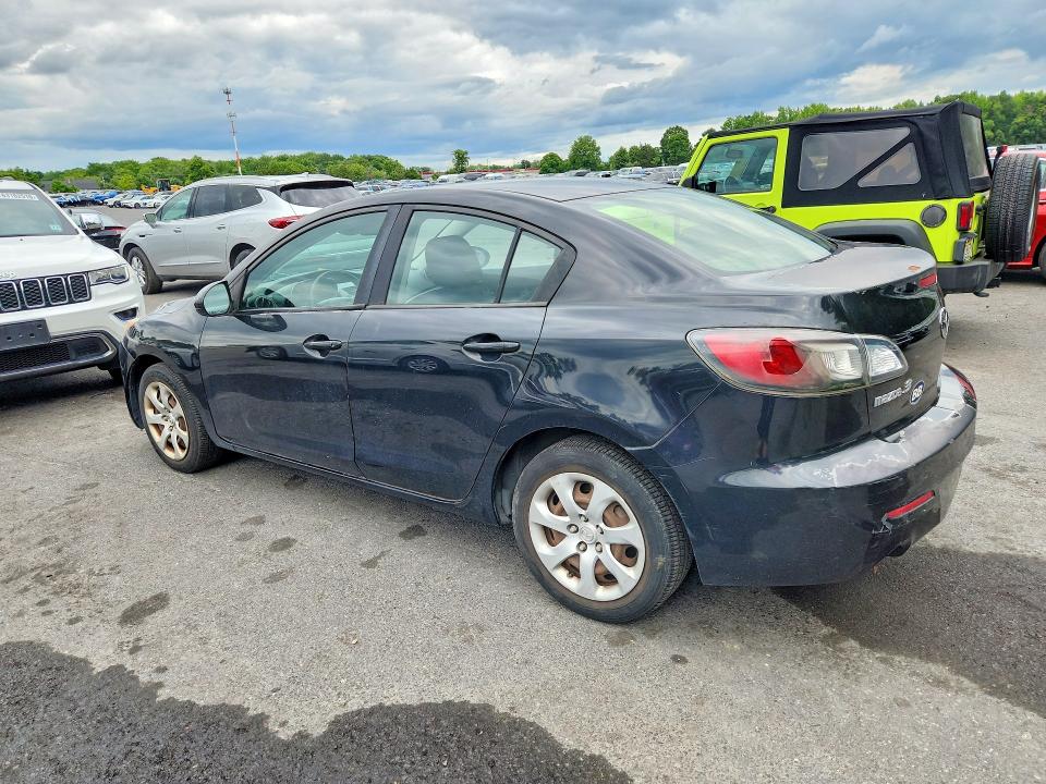 Продажа на аукционе авто 2013 Mazda 3, vin: JM1BL1TG2D1766360, номер лота: 63185336