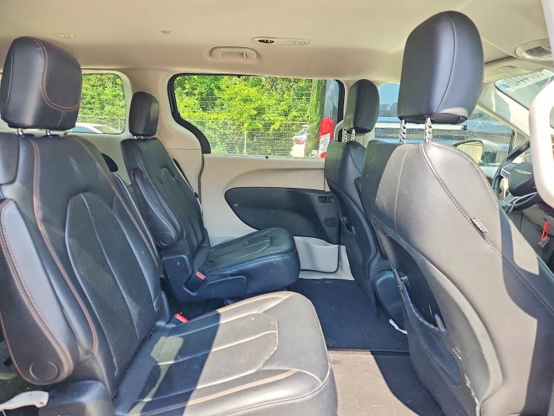 Продаж на аукціоні авто 2018 Chrysler Pacifica, vin: 2C4RC1BG2JR152030, номер лоту: 60744406