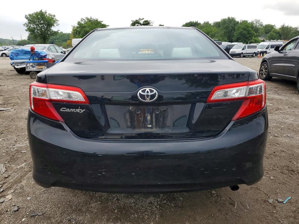 60319656 :رقم المزاد ، 4T4BF1FK7DR288184 vin ، 2013 Toyota Camry مزاد بيع