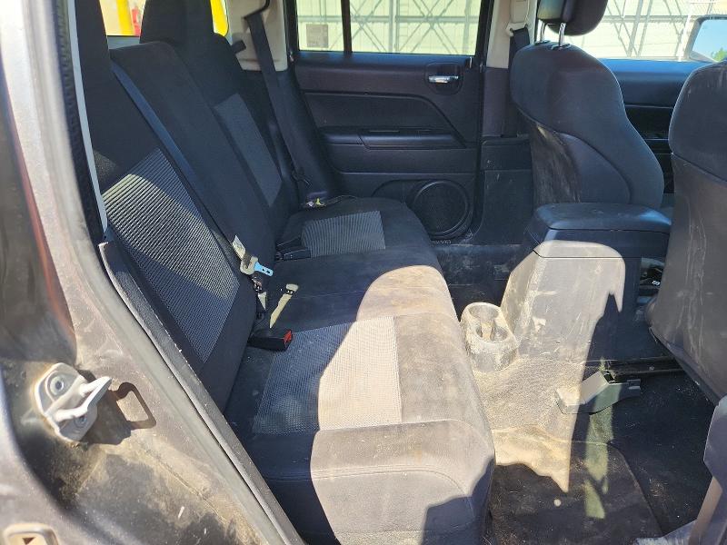 61488946 :رقم المزاد ، 1C4NJPBB6CD566235 vin ، 2012 Jeep Patriot مزاد بيع