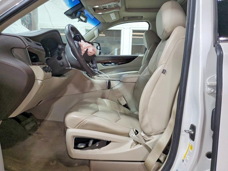 61700056 :رقم المزاد ، 1GYS4CKJXHR329410 vin ، 2017 Cadillac Escalade مزاد بيع