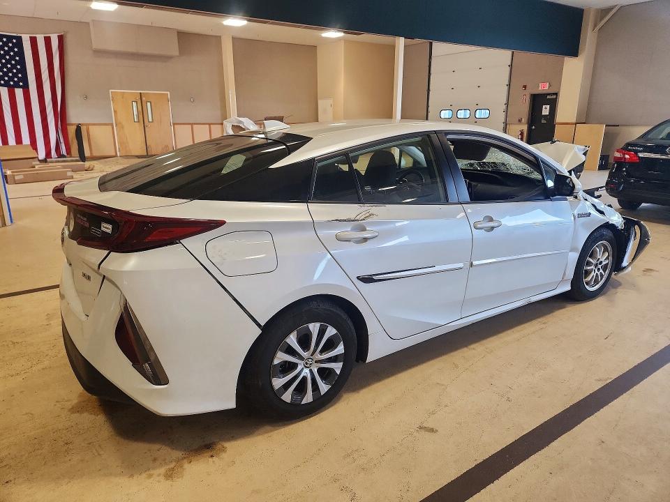 Продажа на аукционе авто 2022 Toyota Prius Prime, vin: JTDKAMFP5N3197707, номер лота: 59240906