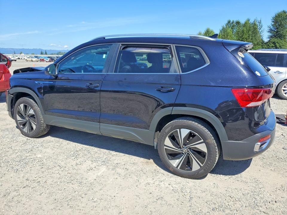 Продажа на аукционе авто 2024 Volkswagen Taos, vin: 3VVUX7B23RM086923, номер лота: 63256676