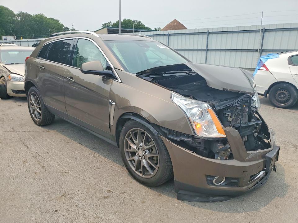 2014 Cadillac Srx მანქანა იყიდება აუქციონზე, vin: 3GYFNBE35ES590233, აუქციონის ნომერი: 61165686