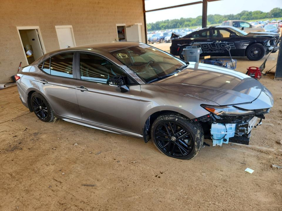 63047736 :رقم المزاد ، 4T1DAACK8SU635007 vin ، 2025 Toyota Camry مزاد بيع