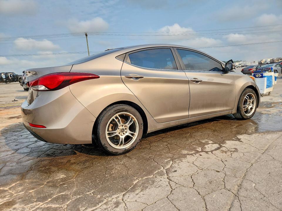 Aukcja sprzedaży 2016 Hyundai Elantra, vin: 5NPDH4AE8GH672123, numer aukcji: 63118106