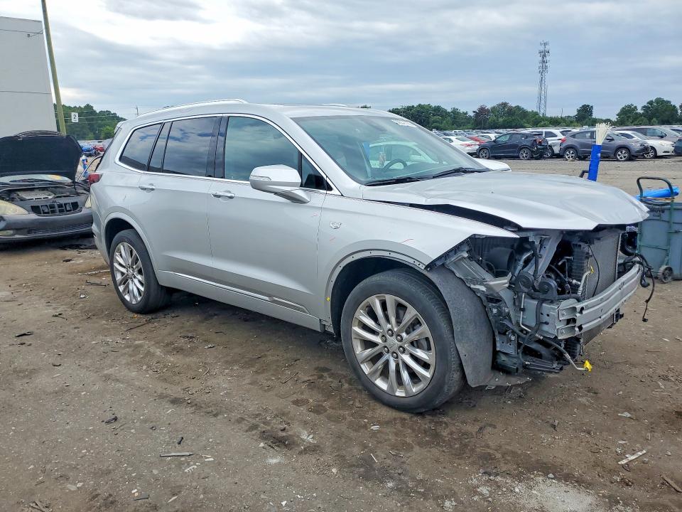 62831776 :رقم المزاد ، 1GYKPDRS7LZ135762 vin ، 2020 Cadillac Xt6 مزاد بيع