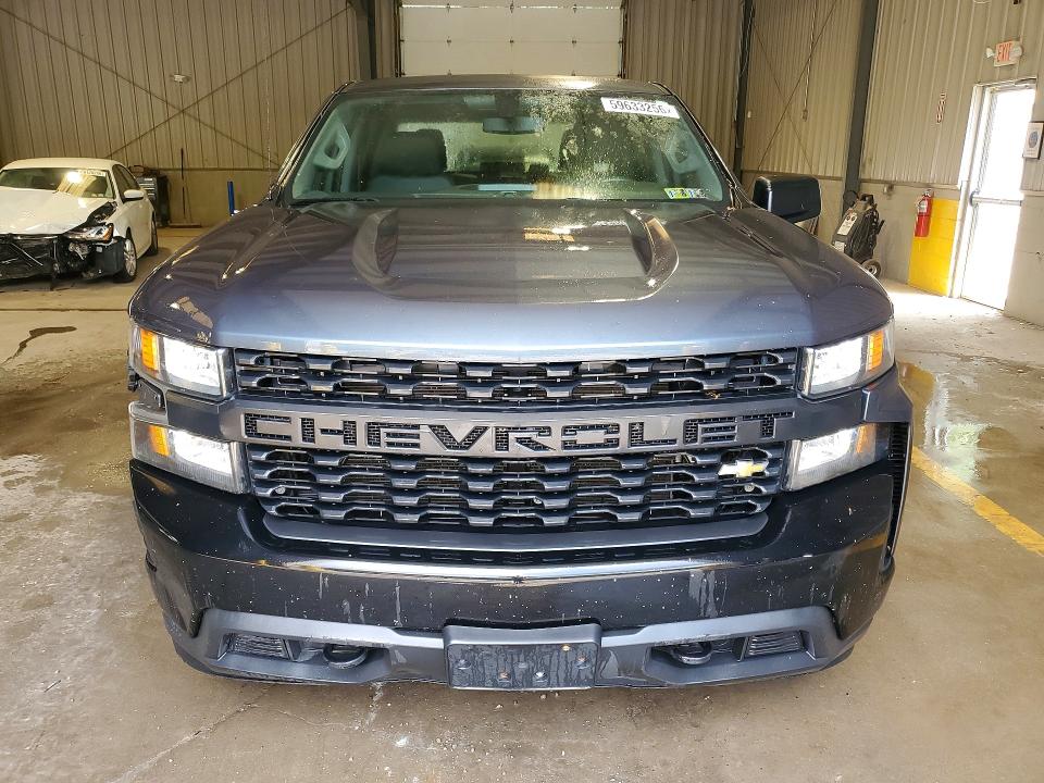 59633256 :رقم المزاد ، 3GCPYAEH1KG134154 vin ، 2019 Chevrolet Silverado مزاد بيع