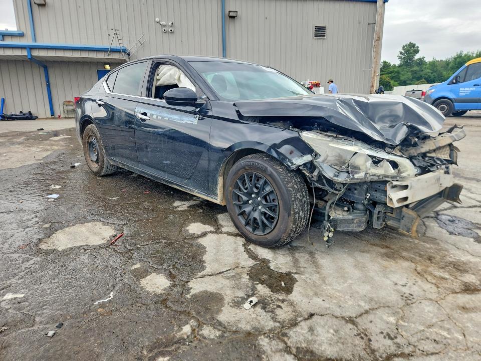 2020 Nissan Altima მანქანა იყიდება აუქციონზე, vin: 1N4BL4BV8LC223704, აუქციონის ნომერი: 62144756