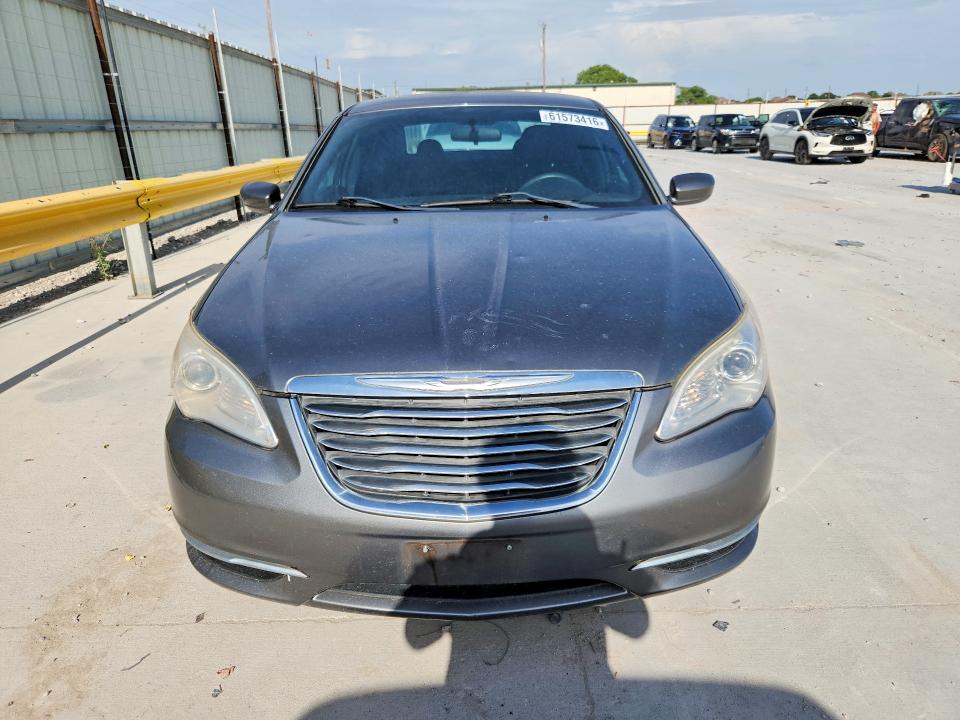 Продажа на аукционе авто 2012 Chrysler 200, vin: 1C3CCBAB5CN262186, номер лота: 61573416