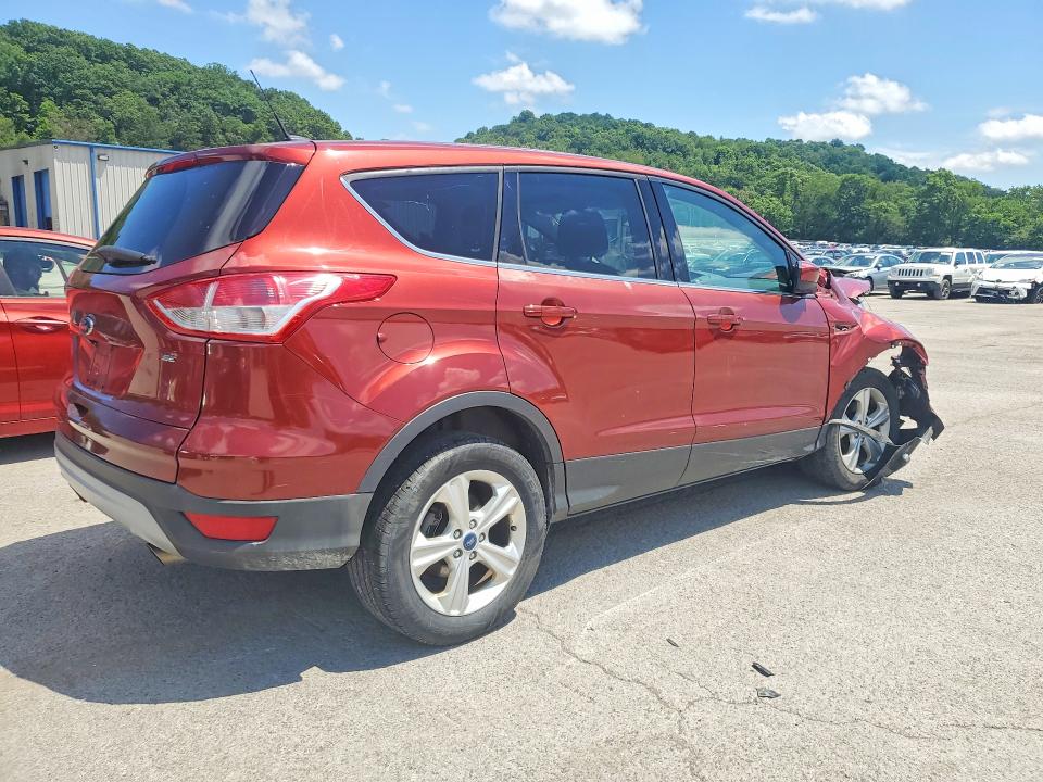 2015 Ford Escape მანქანა იყიდება აუქციონზე, vin: 1FMCU0G71FUC77015, აუქციონის ნომერი: 59898686