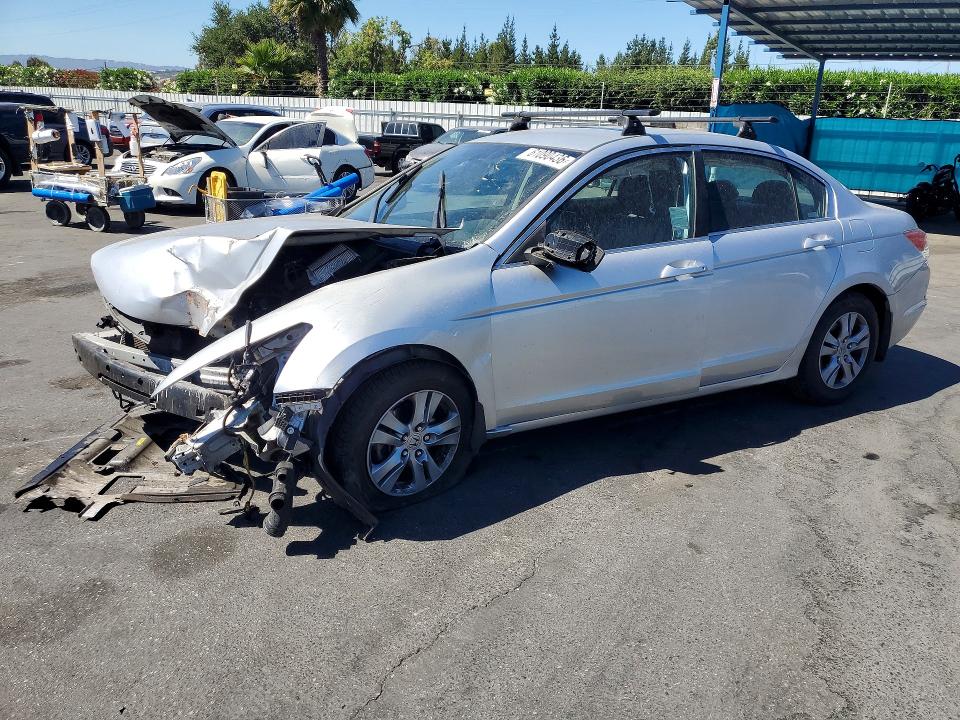 61090436 :رقم المزاد ، 1HGCP2F61CA014277 vin ، 2012 Honda Accord مزاد بيع
