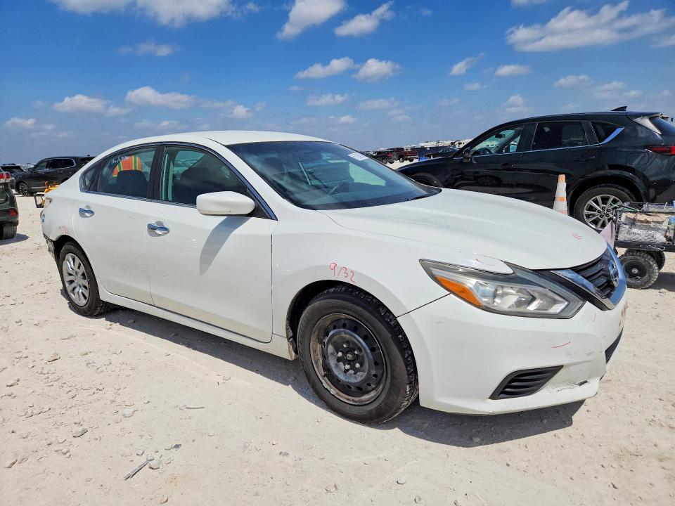 Aukcja sprzedaży 2017 Nissan Altima, vin: 1N4AL3AP3HC166666, numer aukcji: 61862616