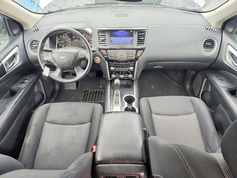 61934766 :رقم المزاد ، 5N1DR2MN3JC638053 vin ، 2018 Nissan Pathfinder مزاد بيع