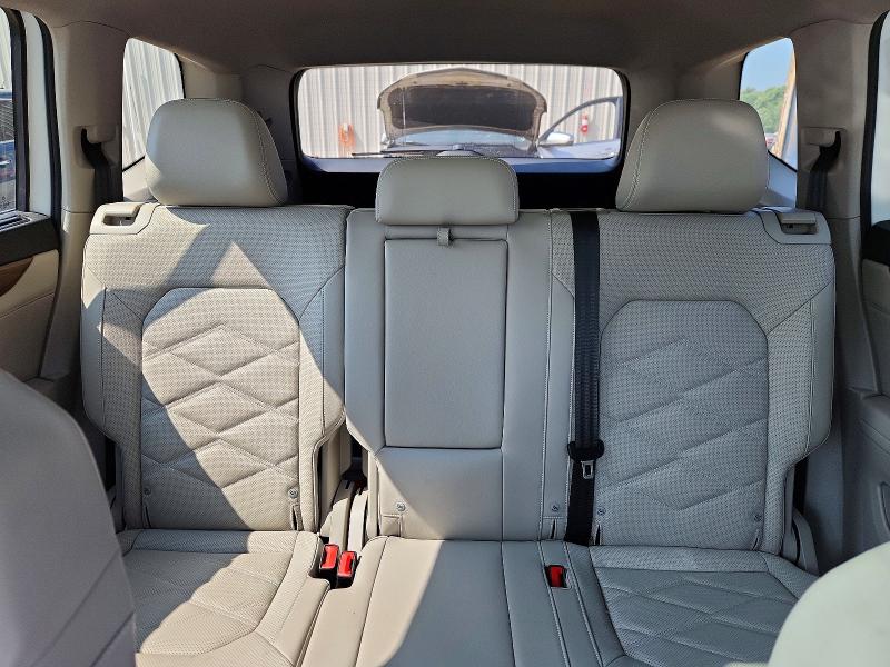 Продаж на аукціоні авто 2024 Volkswagen Atlas, vin: 1V2KR2CA5RC583268, номер лоту: 61672236