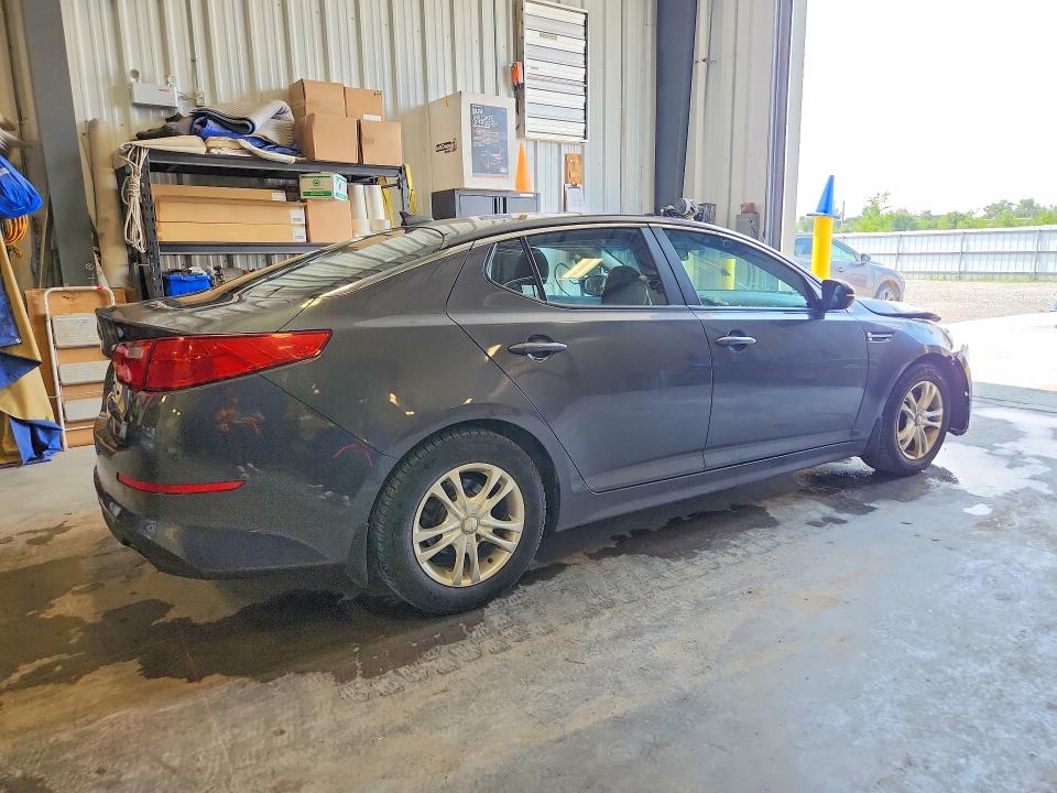 Auction sale of the 2015 Kia Optima, vin: KNAGM4A73F5625801, lot number: 61307796