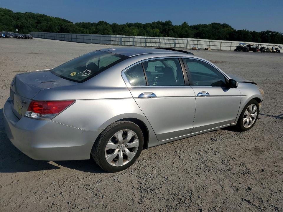 2009 Honda Accord მანქანა იყიდება აუქციონზე, vin: 1HGCP368X9A036651, აუქციონის ნომერი: 61391276
