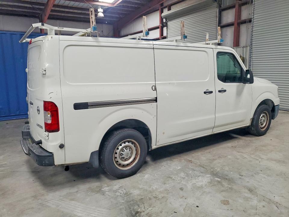 60645276 :رقم المزاد ، 1N6BF0KM1JN805563 vin ، 2018 Nissan Nv مزاد بيع