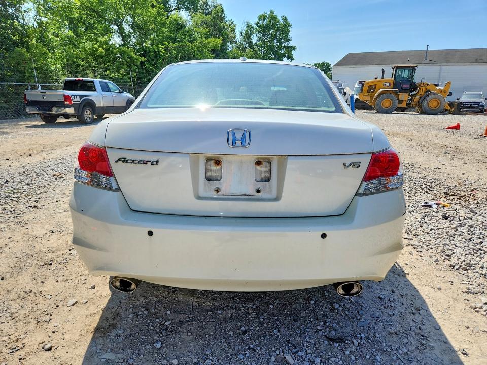 60888396 :رقم المزاد ، 5KBCP3F89AB014037 vin ، 2010 Honda Accord مزاد بيع