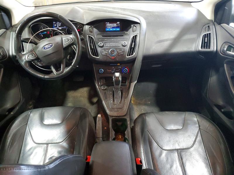 2015 Ford Focus მანქანა იყიდება აუქციონზე, vin: 1FADP3K22FL283964, აუქციონის ნომერი: 61492236