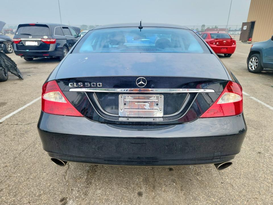 61227226 :رقم المزاد ، WDDDJ75X26A048637 vin ، 2006 Mercedes-benz Cls مزاد بيع