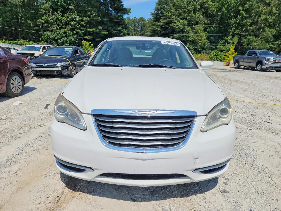 63194986 :رقم المزاد ، 1C3CCBAB2CN131054 vin ، 2012 Chrysler 200 مزاد بيع
